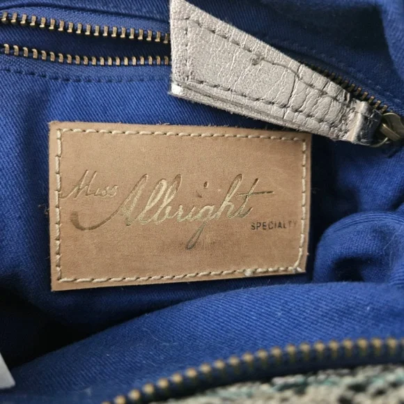 Miss Albright Specialty Anthropologie Medium Size Clutch - Picture 4 of 11